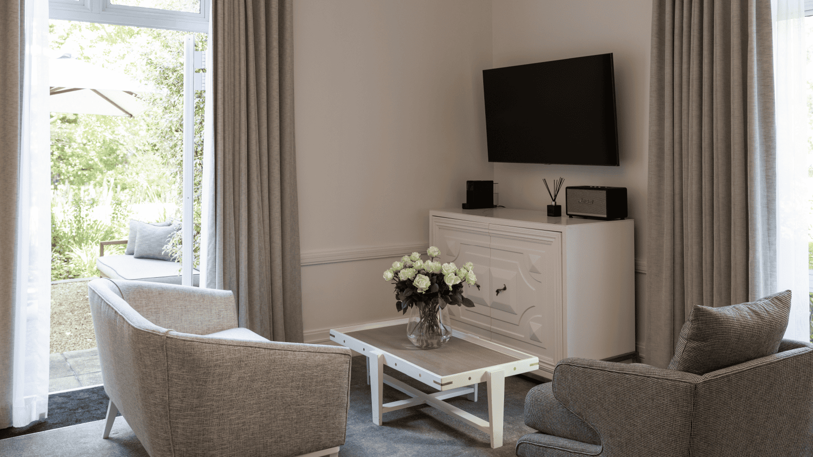 Alphen_Stay. Deluxe. Full Slider. 5