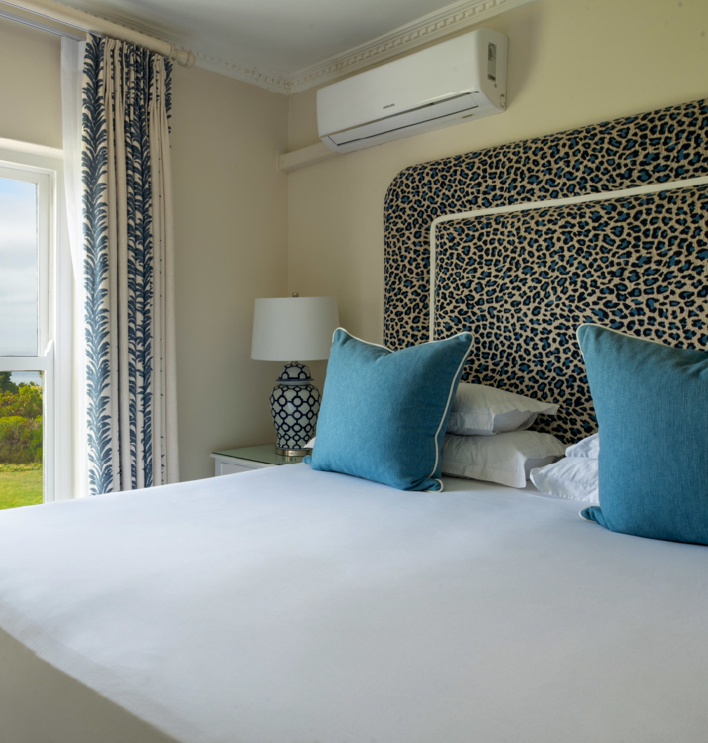 The Marine, Hermanus