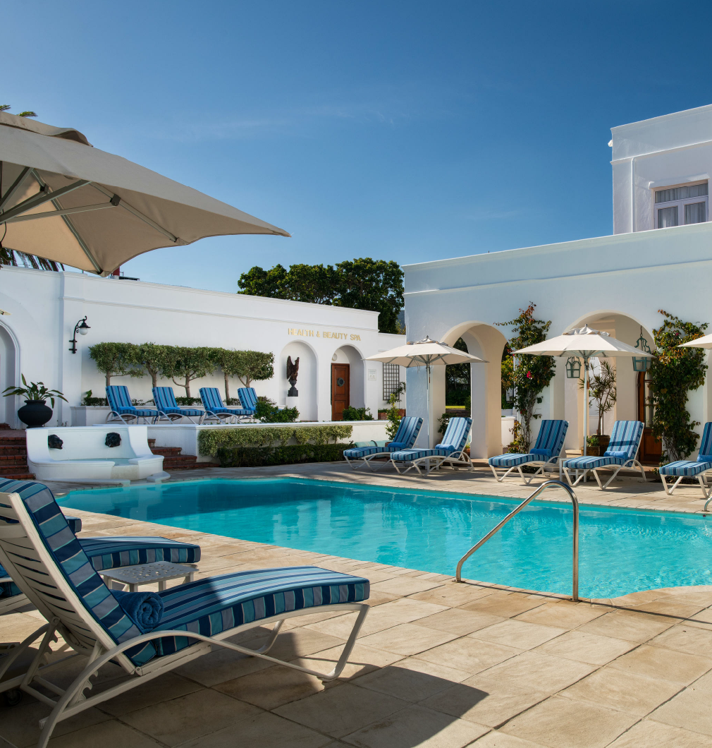 The Marine, Hermanus