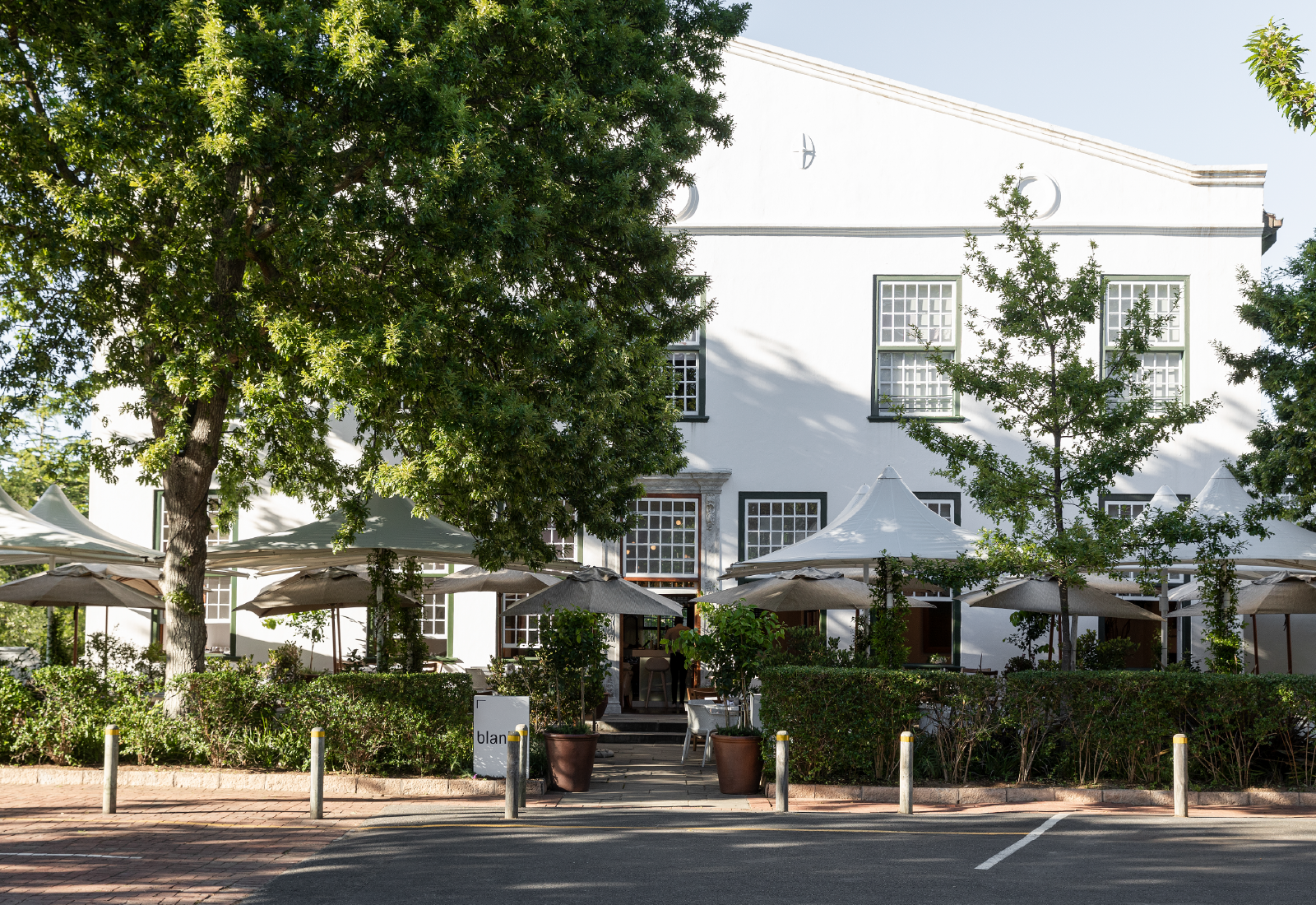 Alphen_Gallery. Eat. Blanko. 1