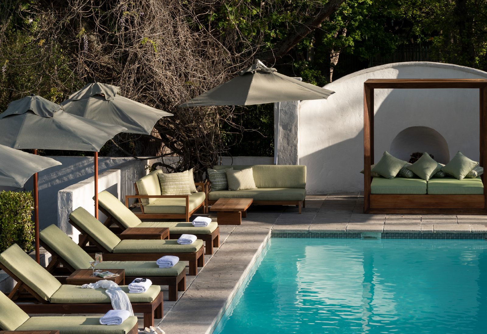 Alphen_Gallery. Grounds. 22