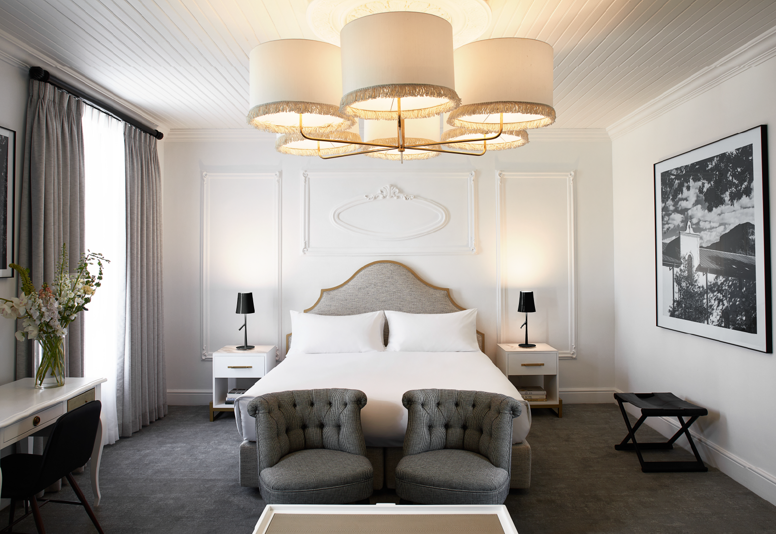 Alphen_Gallery. Stay. 1