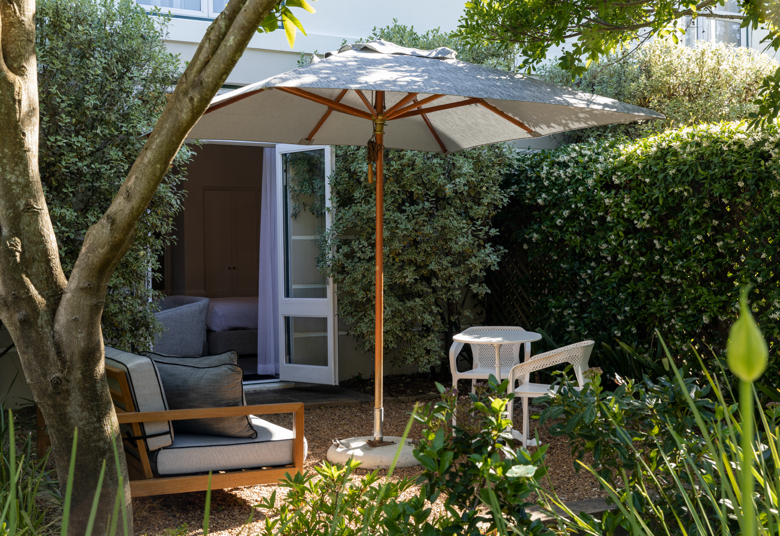 Alphen_Gallery. Stay. 27