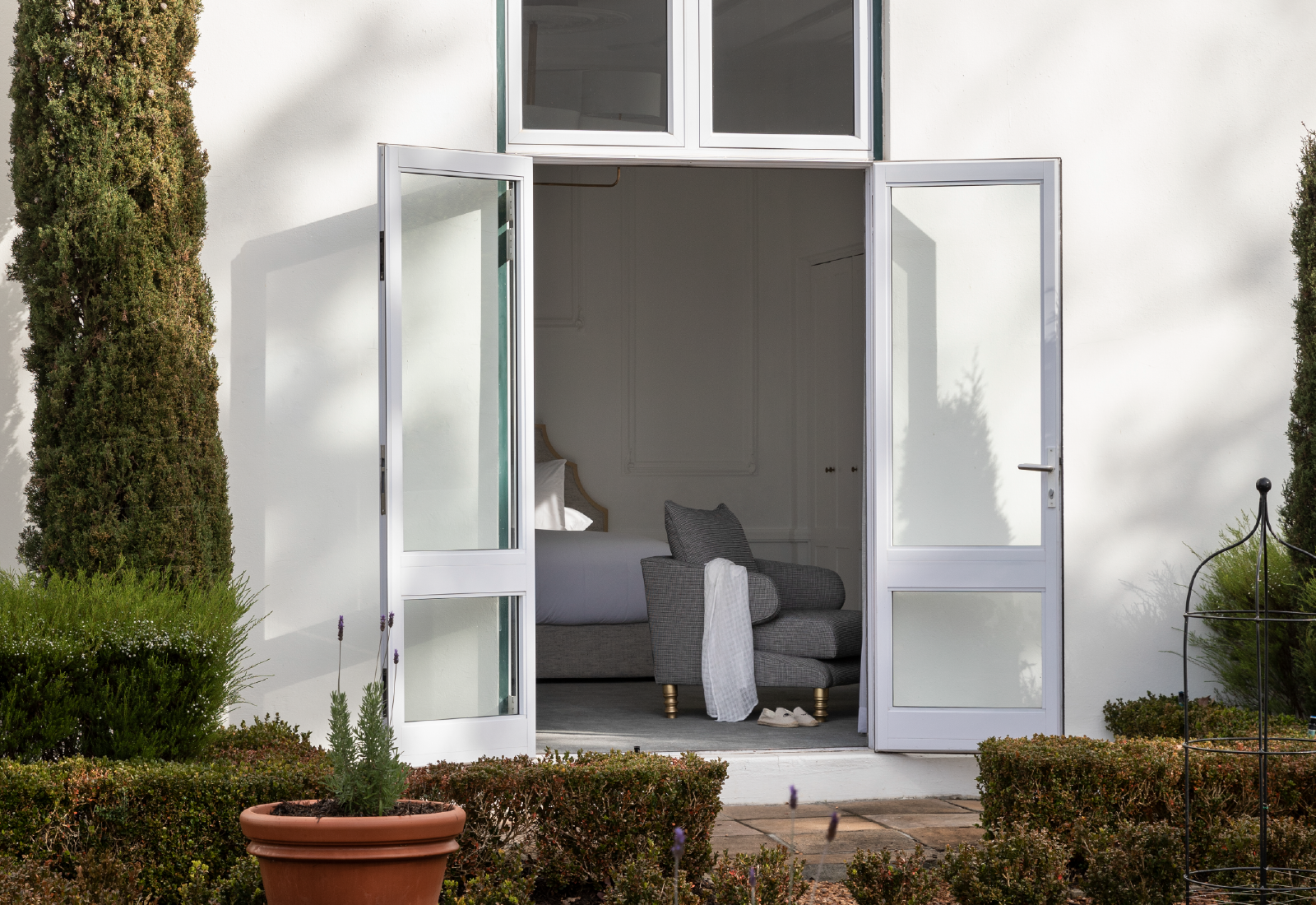 Alphen_Gallery. Stay. 8