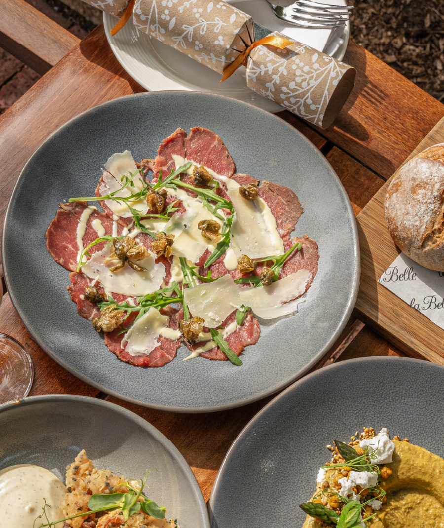 la Belle Christmas 2025